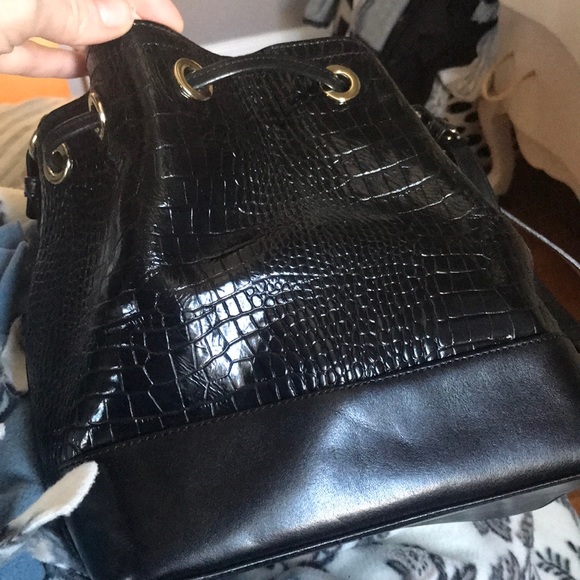 Brahmin black crossbody - Picture 5 of 7